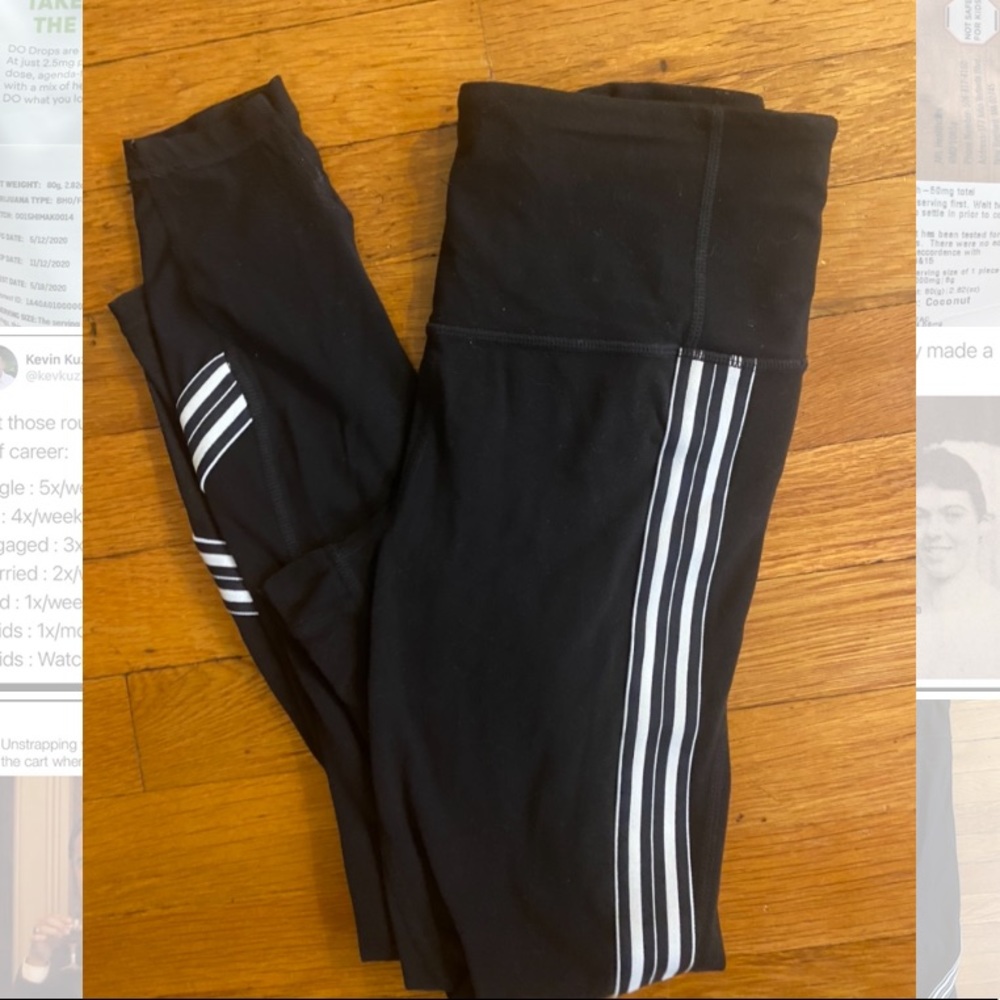 Athleta salutation leggings 7/8 size XS